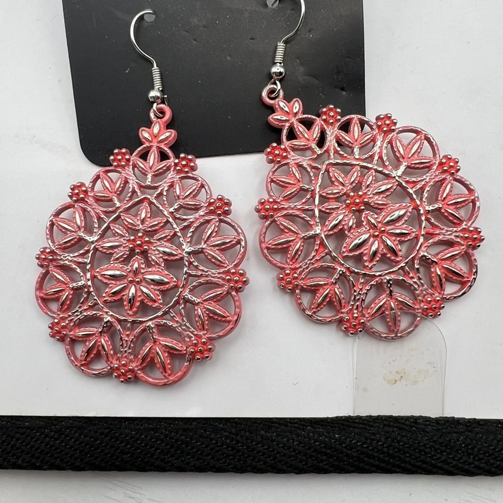 Paparazzi pierced earrings set of 6  NWT